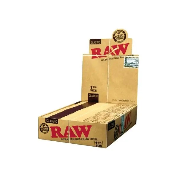 Raw Classic Rolling Papers 1 1/4 Size